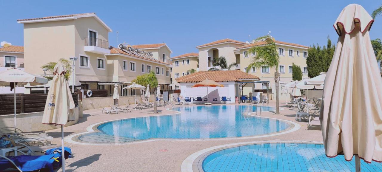 STAY Kyklades Resort&Spa Paralimni Exterior foto