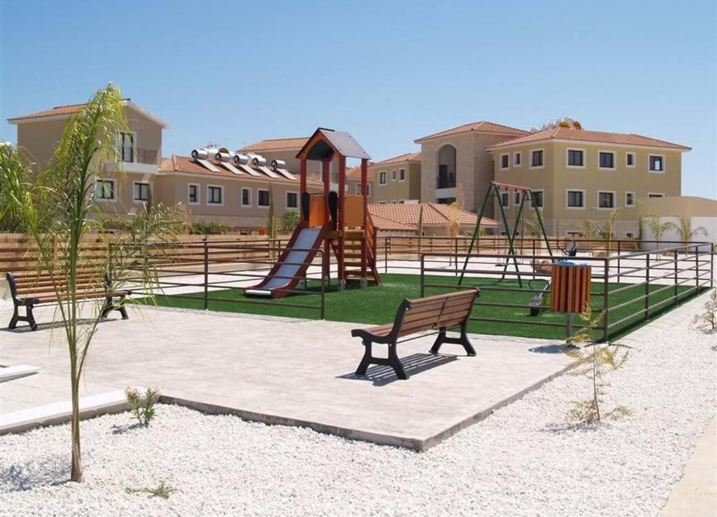STAY Kyklades Resort&Spa Paralimni Exterior foto